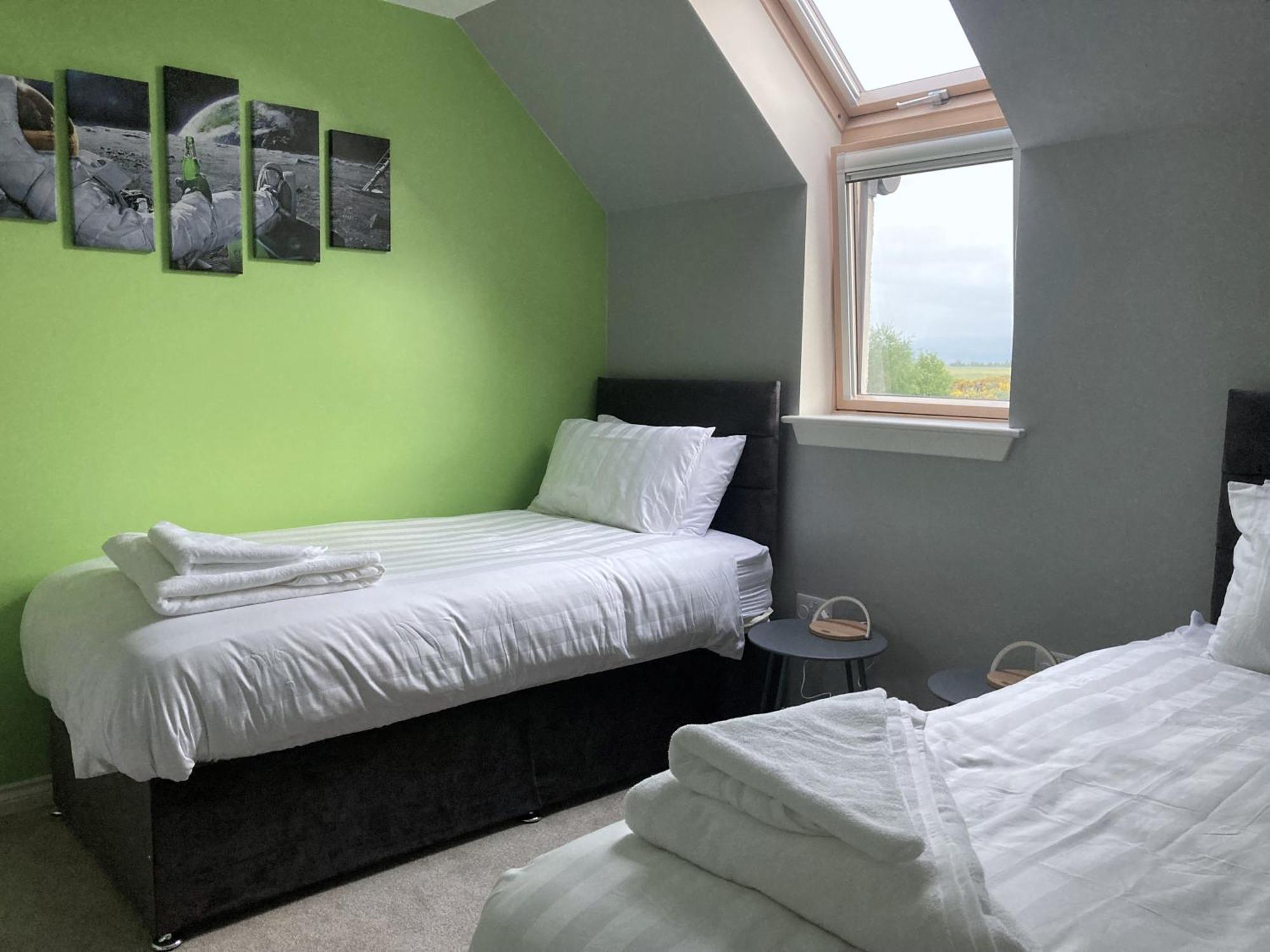 3 Mackay Road, Dornoch Villa ภายนอก รูปภาพ